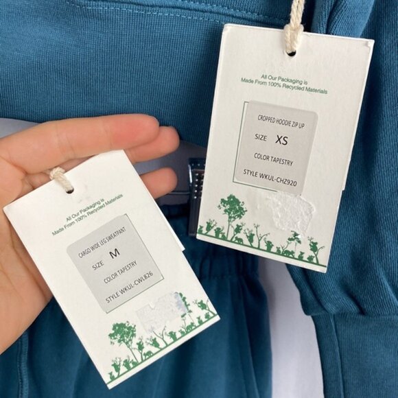 We are HAH NWT Comin In HAHT Lace Bodysuit Something Blue Size XS - Picture 4 of 12